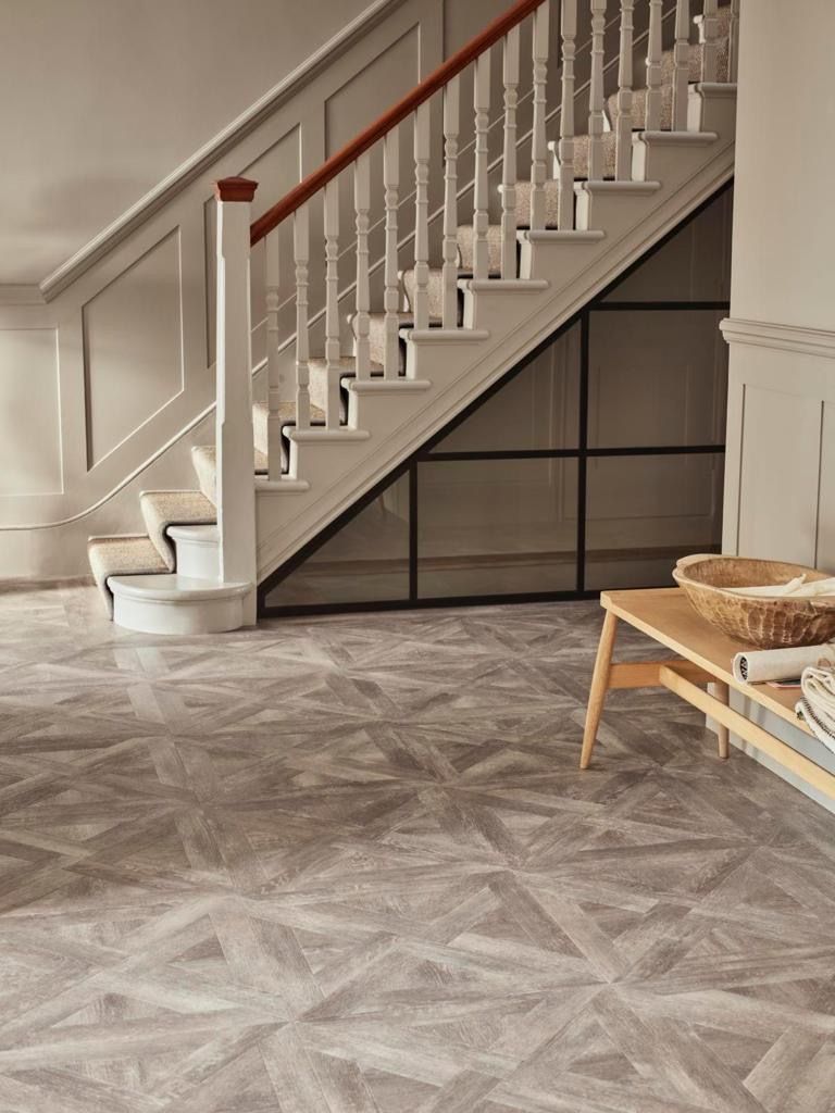 A room fitted with tiles